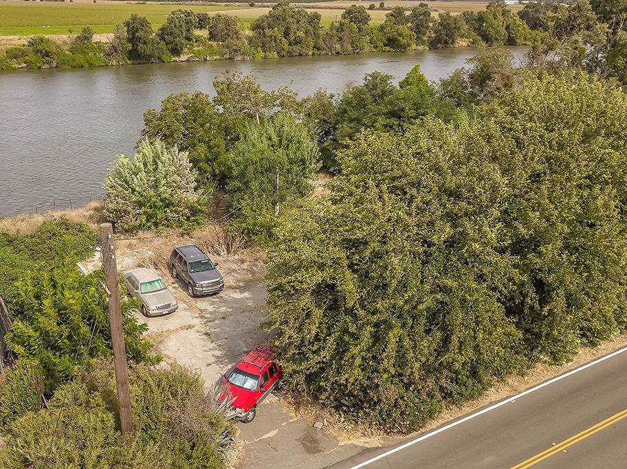 7911 Garden Highway - Photo 1