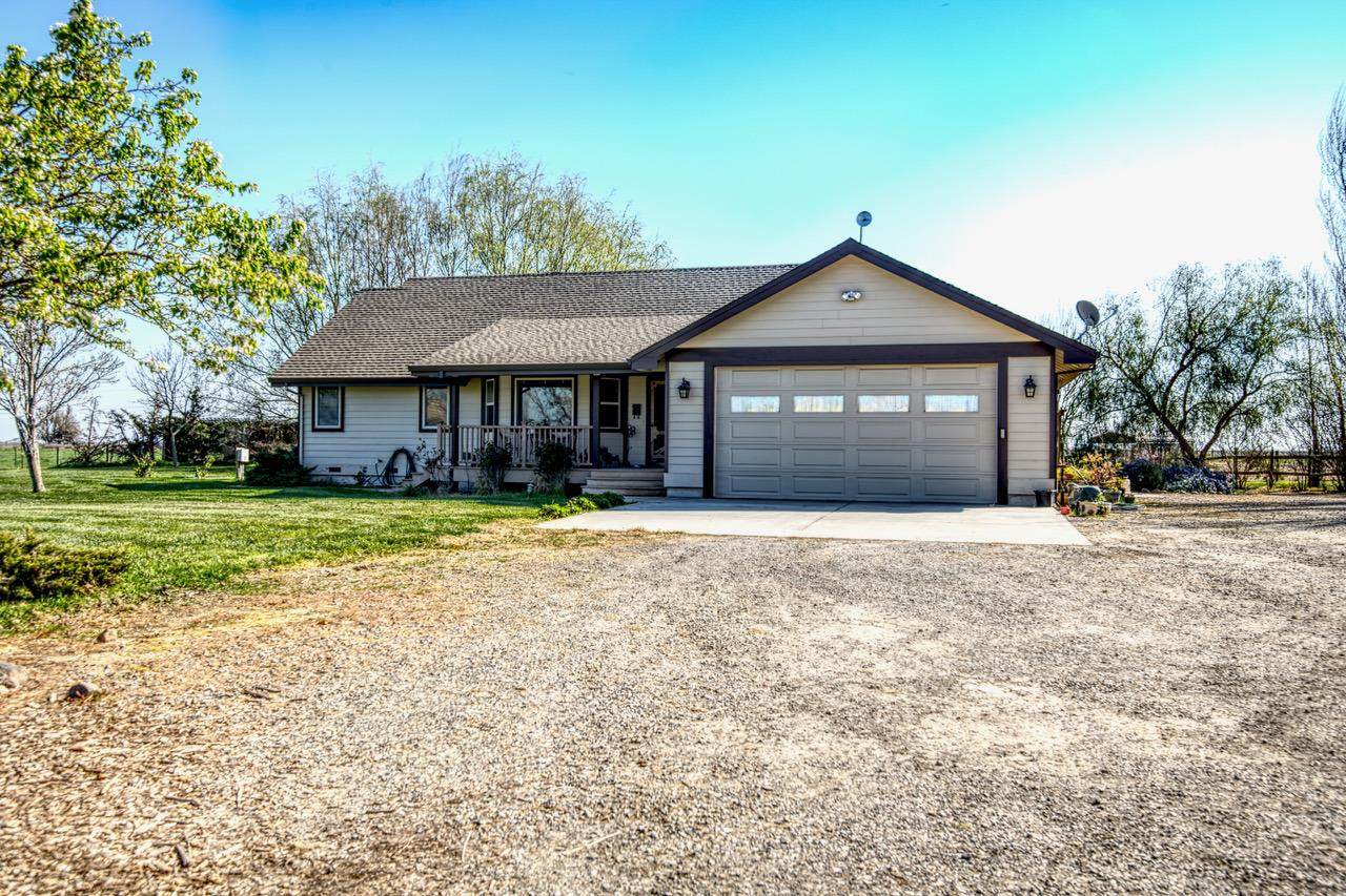 4203 Rio Dixon Road - Photo 1
