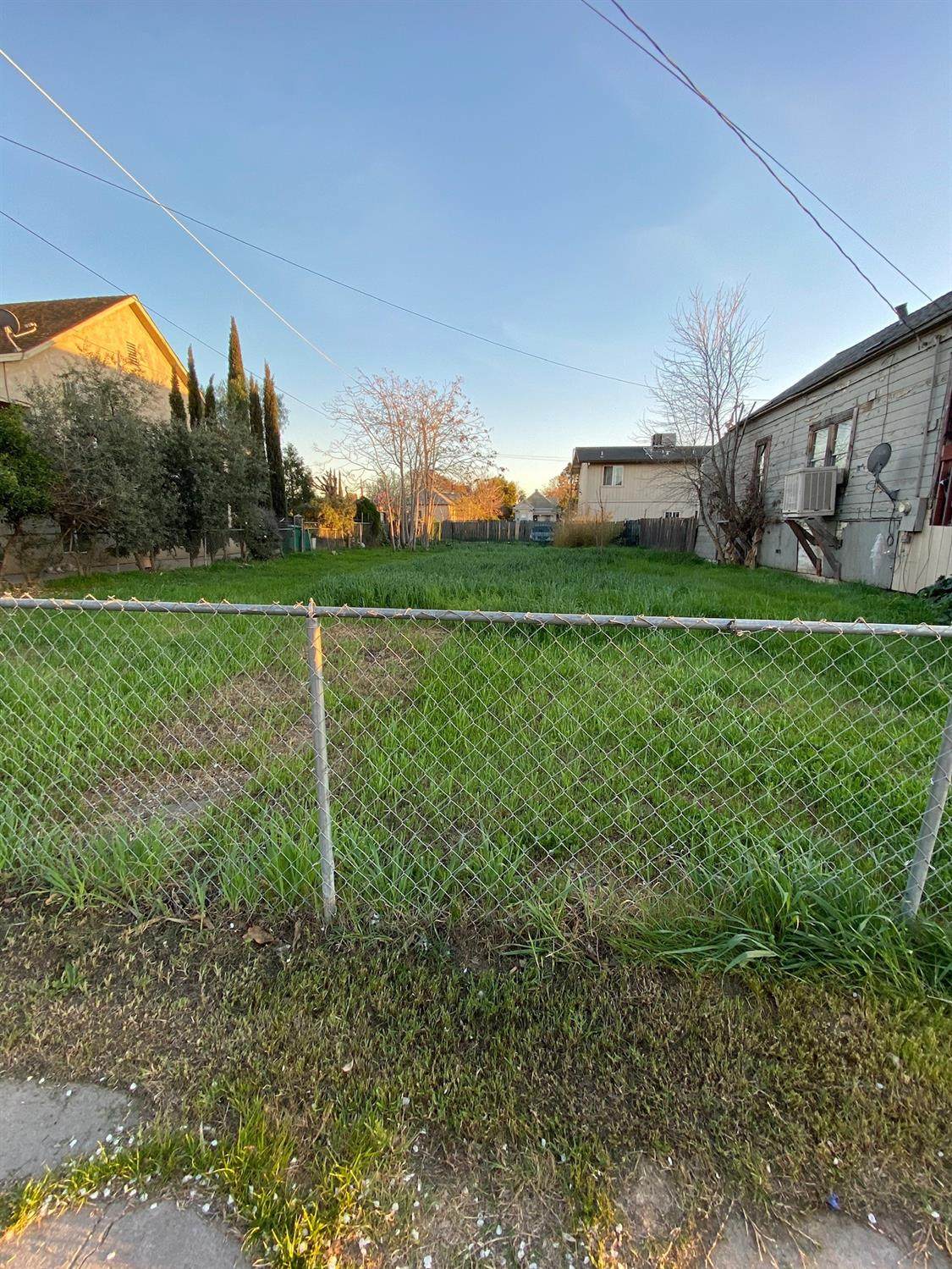 1120 Sonora Street - Photo 1