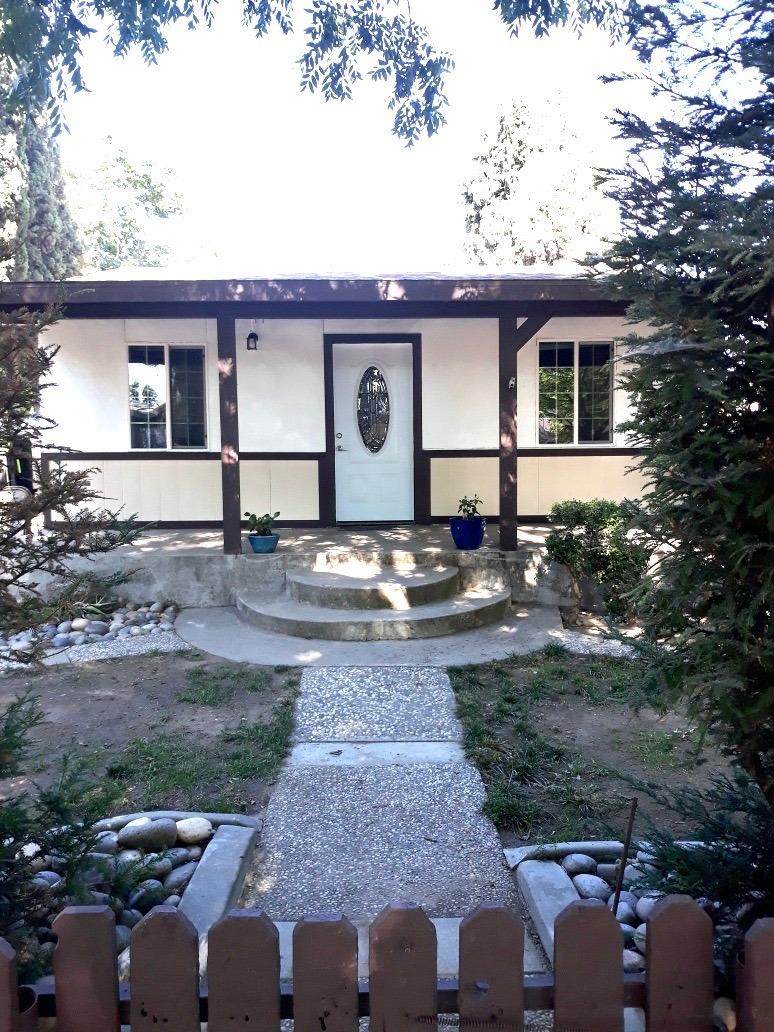 136 Roselawn Avenue - Photo 1