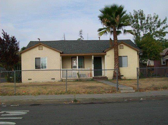 731 Calvados Avenue - Photo 1