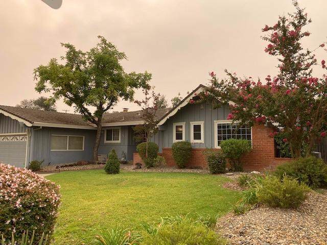 9412 Twin Lakes Avenue - Photo 1