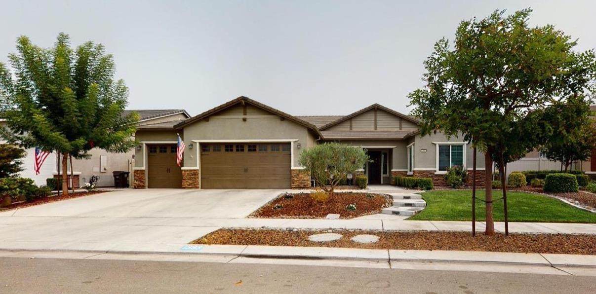 1393 Chestnut Grove Drive - Photo 1