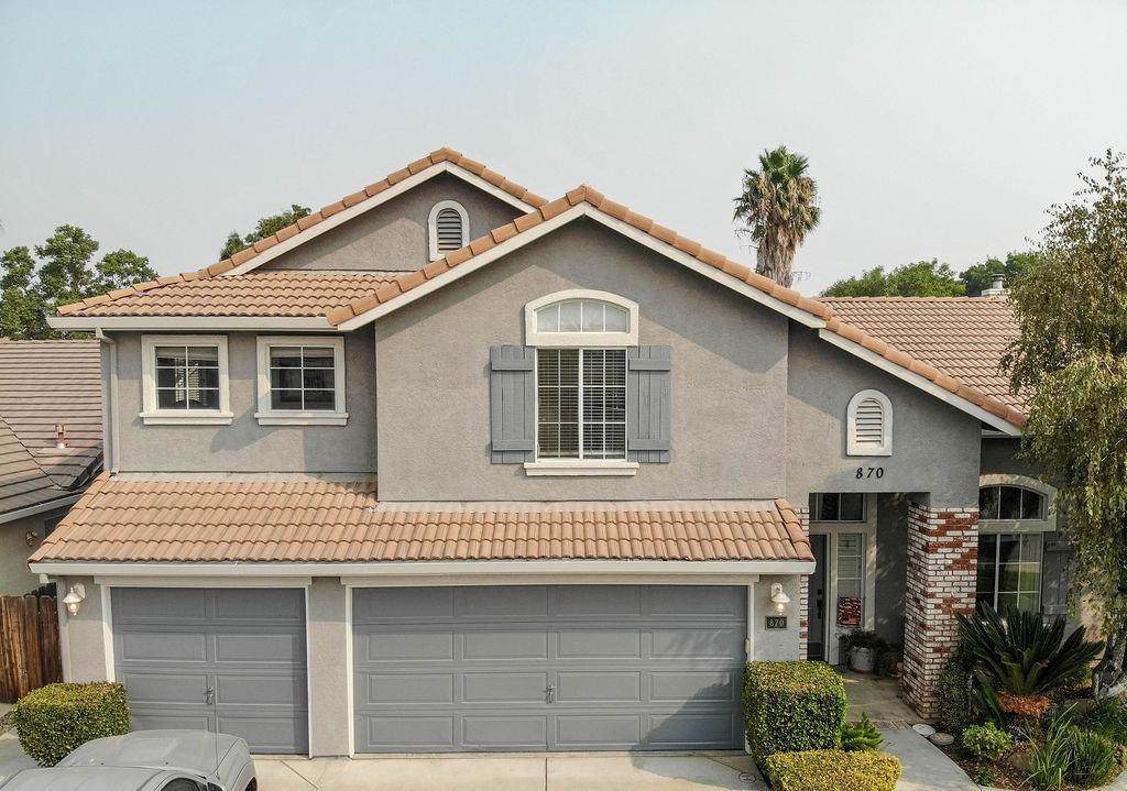 870 Kathy Court - Photo 1