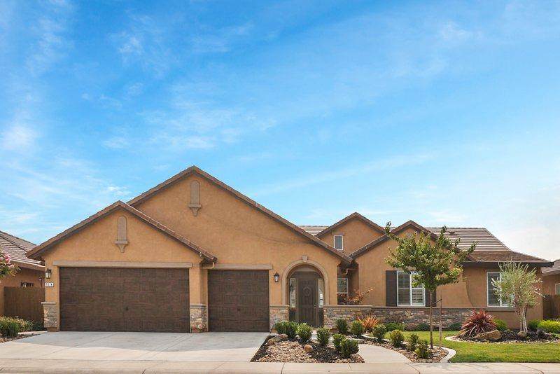 1074 Dimaggio Way - Photo 1