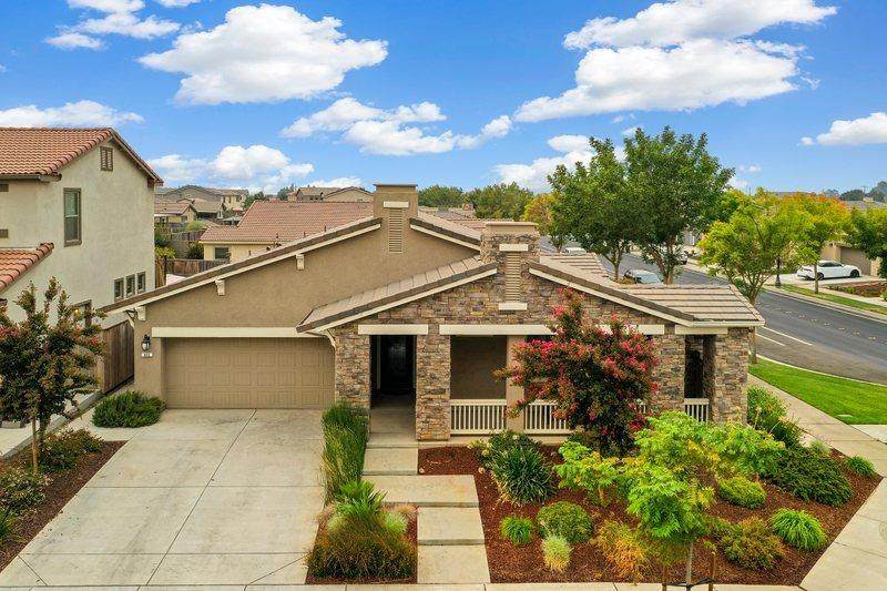 602 Criolla Drive - Photo 1