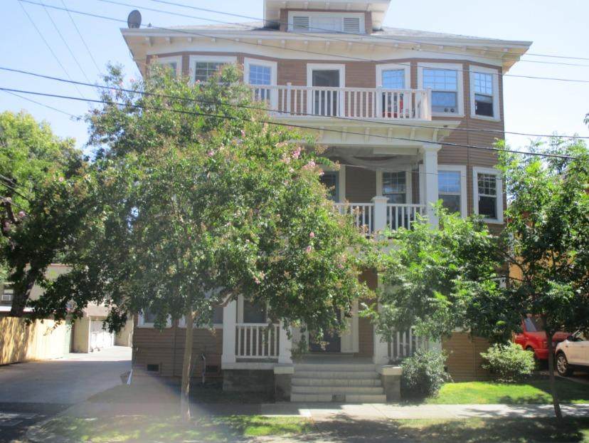 1517 23rd Street - Photo 1