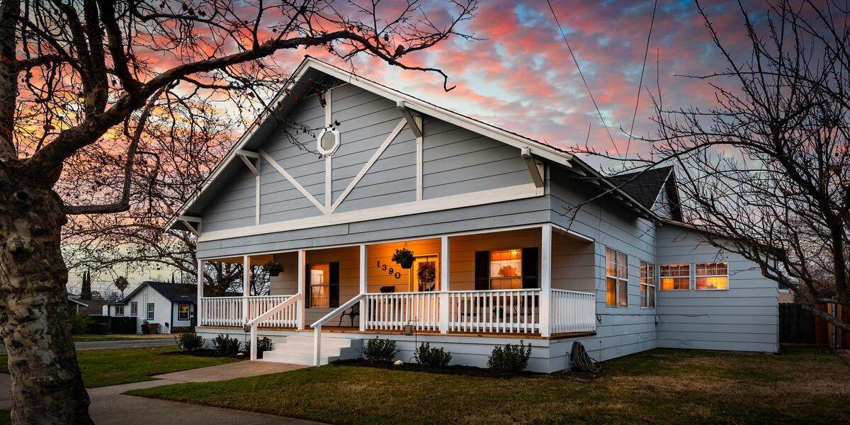 1390 5th Street - Photo 1