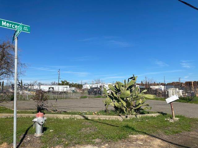 7901 Merced(Total Of 4 Lots) Avenue - Photo 1
