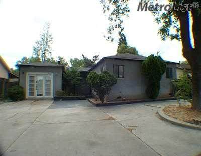 2106 Tully Road - Photo 1