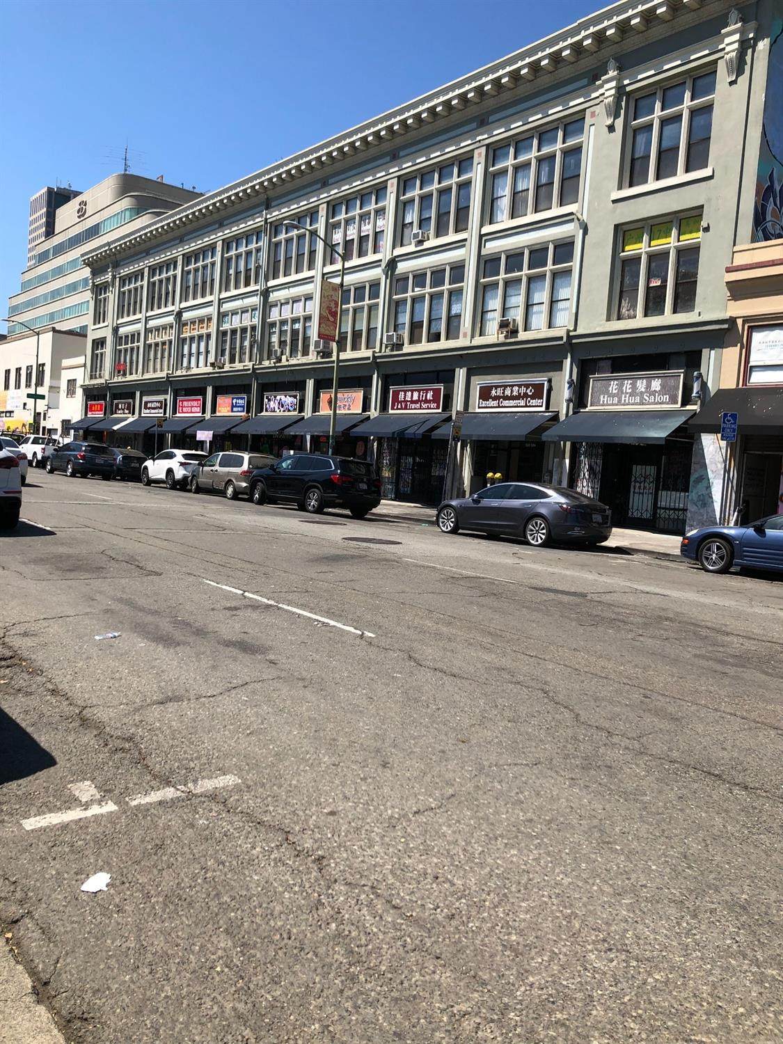 324 10 Street - Photo 1