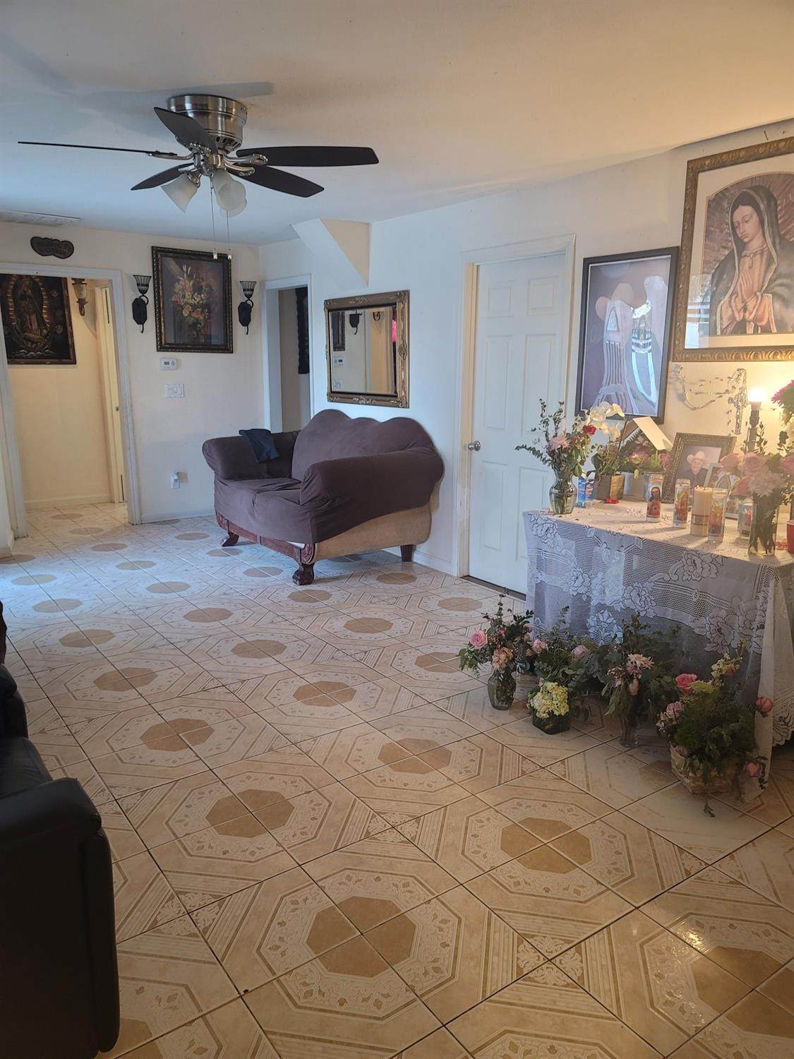 4619 Santa Fe Avenue - Photo 1