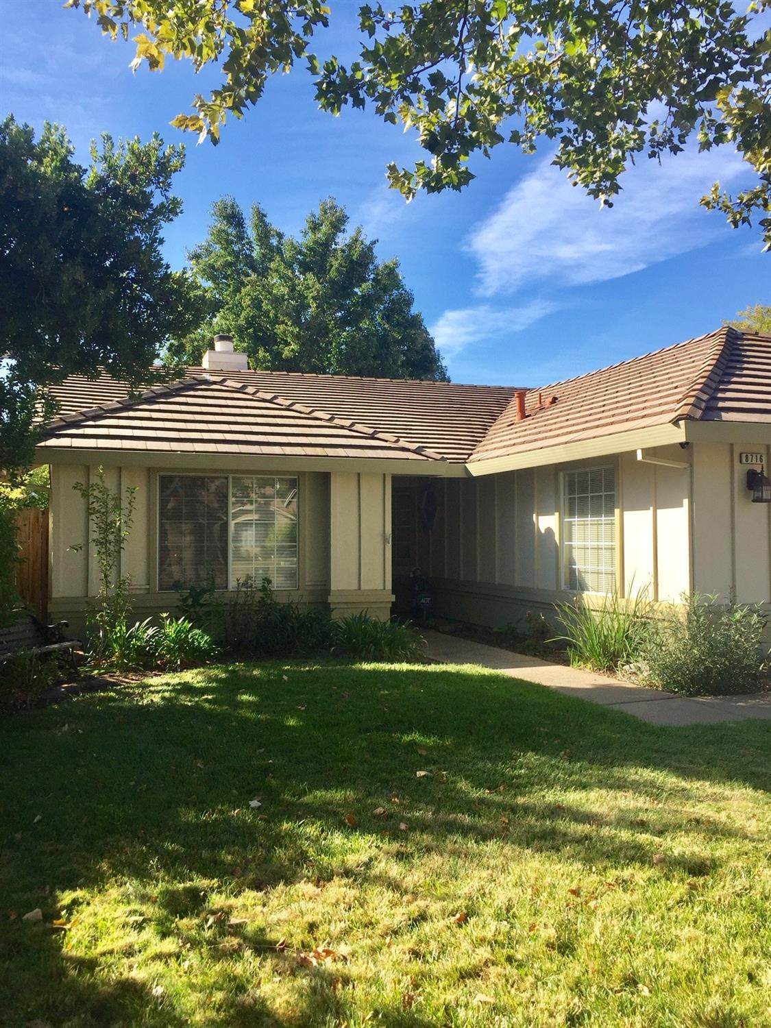 8716 Sunnycrest Court - Photo 1