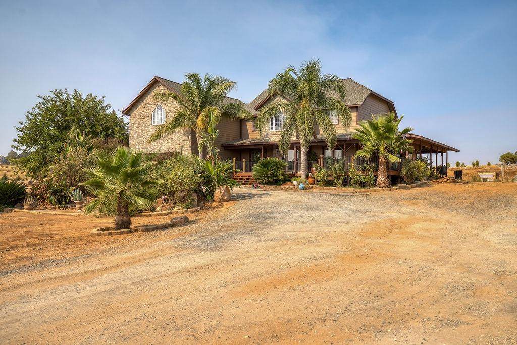 2733 Ranchito Drive - Photo 1