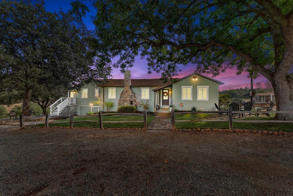 12559 Lilac Way - Photo 1