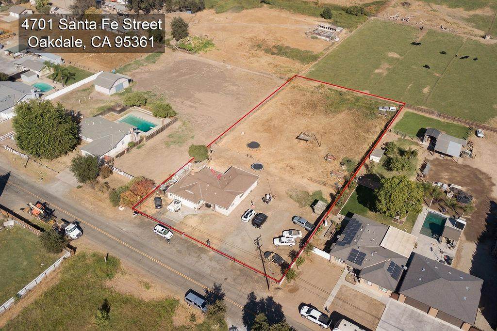 4701 Santa Fe Avenue - Photo 1