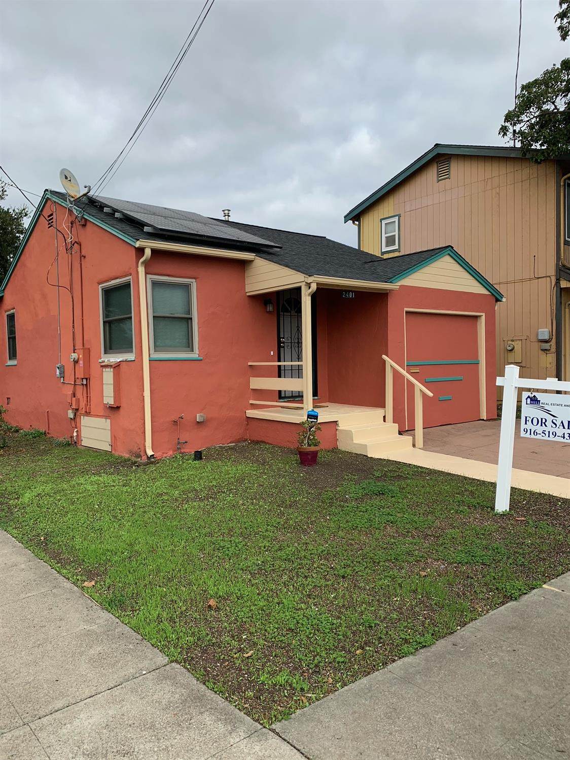 2401 Garvin Avenue - Photo 1
