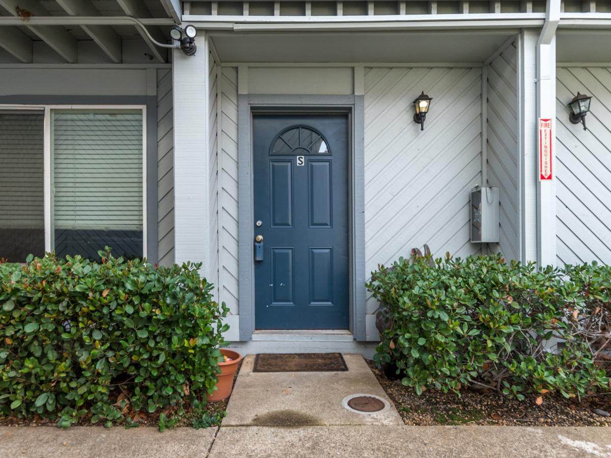 2515 Merrychase Drive - Photo 1