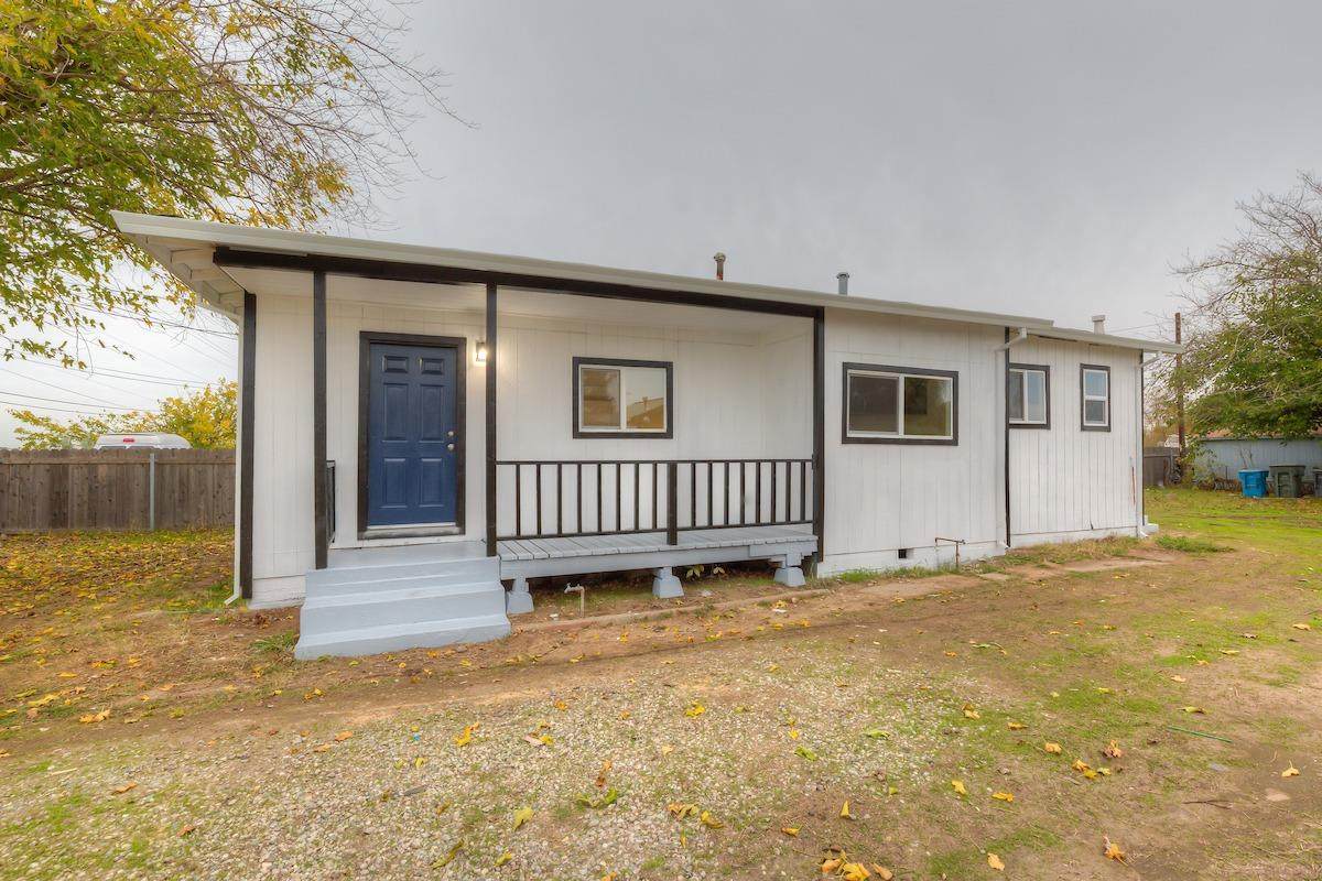 4713 Arboga Road - Photo 1