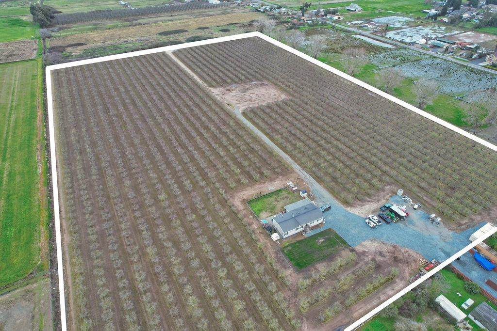16636 Escalon Bellota Road - Photo 1