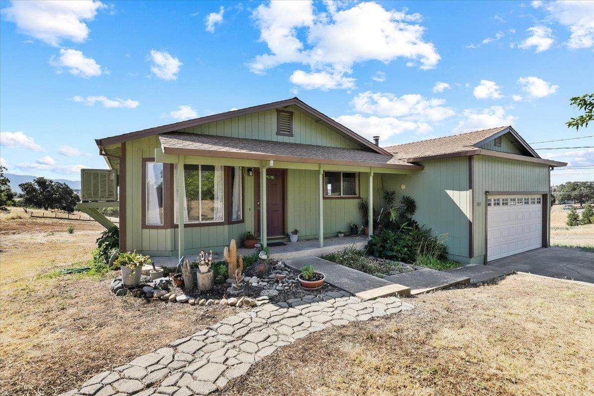 3315 Hartvickson Lane - Photo 1