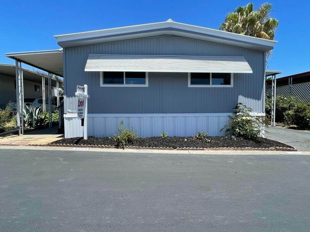 4609 Long Branch Dr - Photo 1