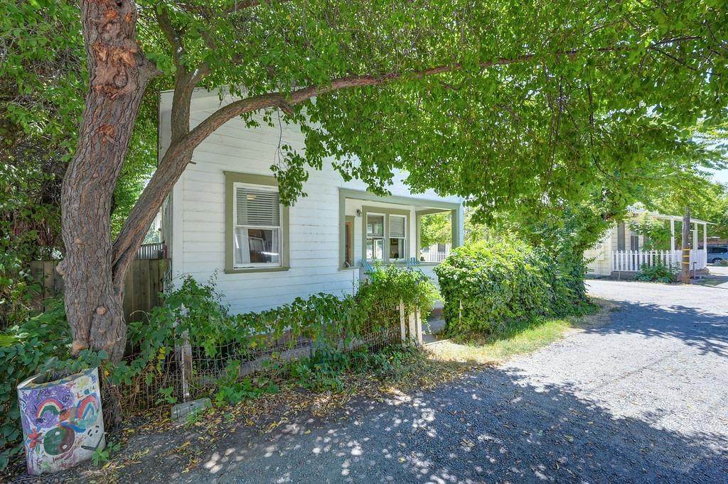 13943 Key Street - Photo 1