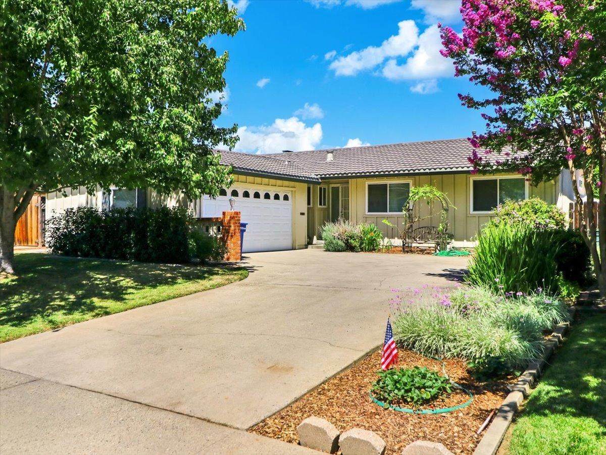 2833 Conway Court - Photo 1