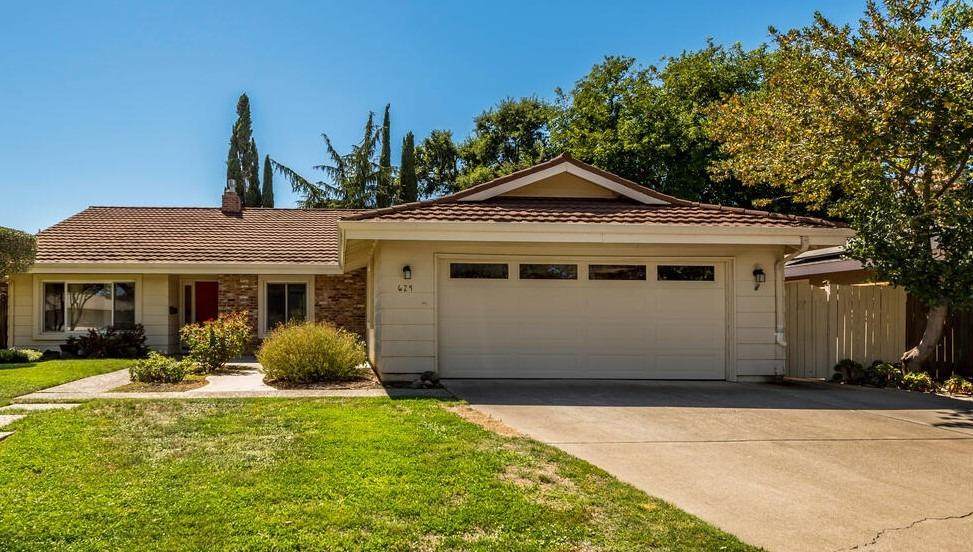 629 El Toro Way - Photo 1