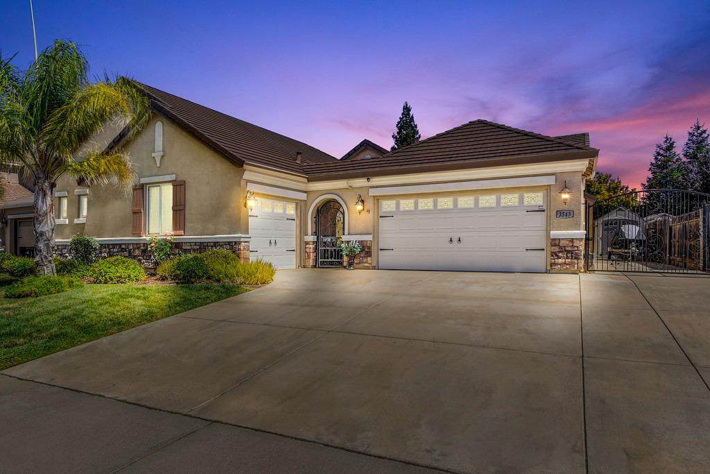 3545 Debina Way - Photo 1