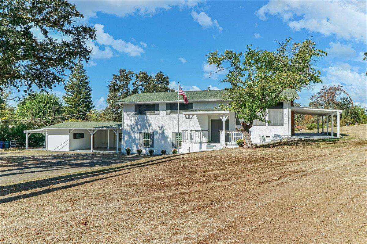 8821 Elm Avenue - Photo 1