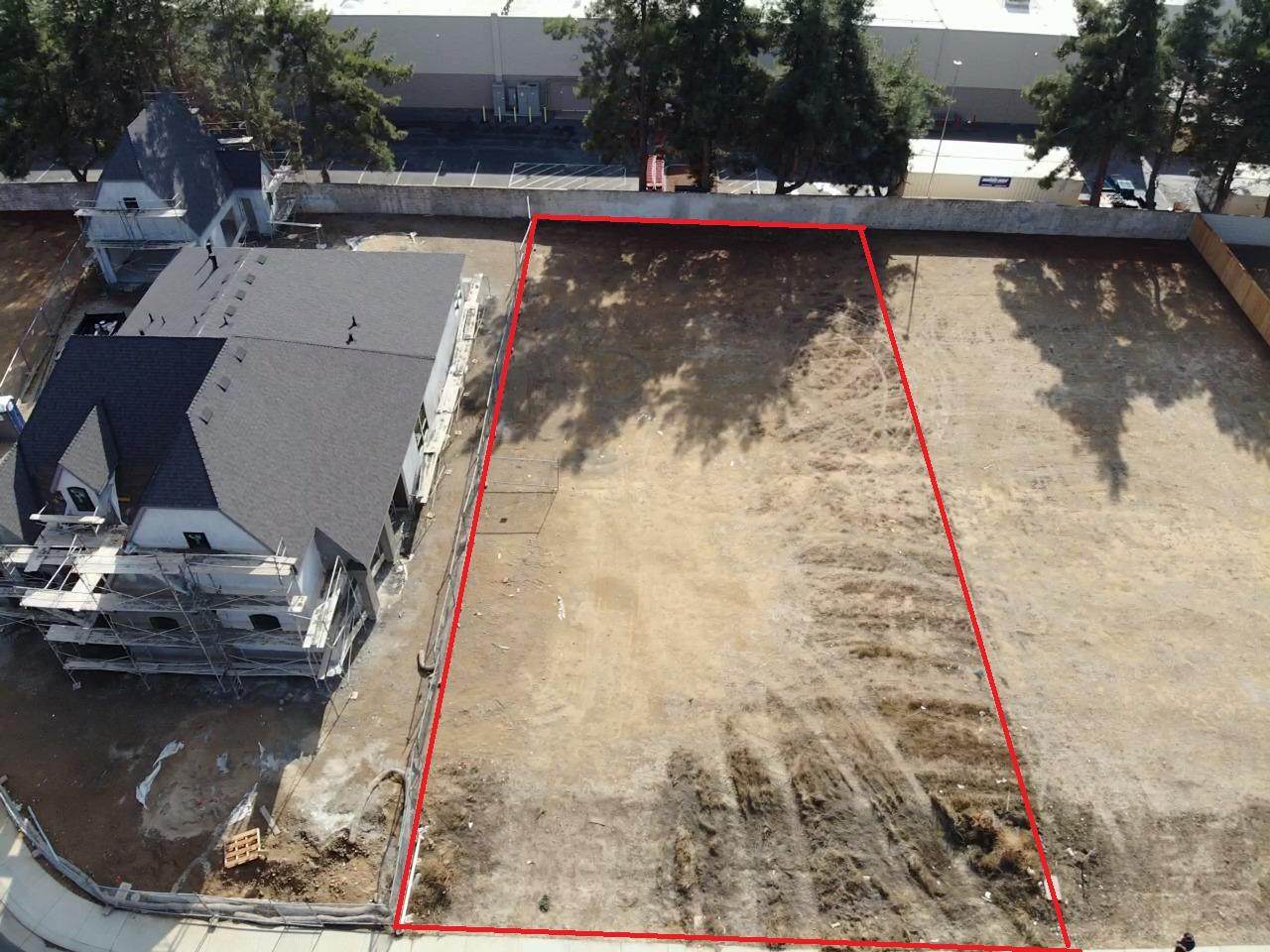 2356 Interlaken Court - Photo 1