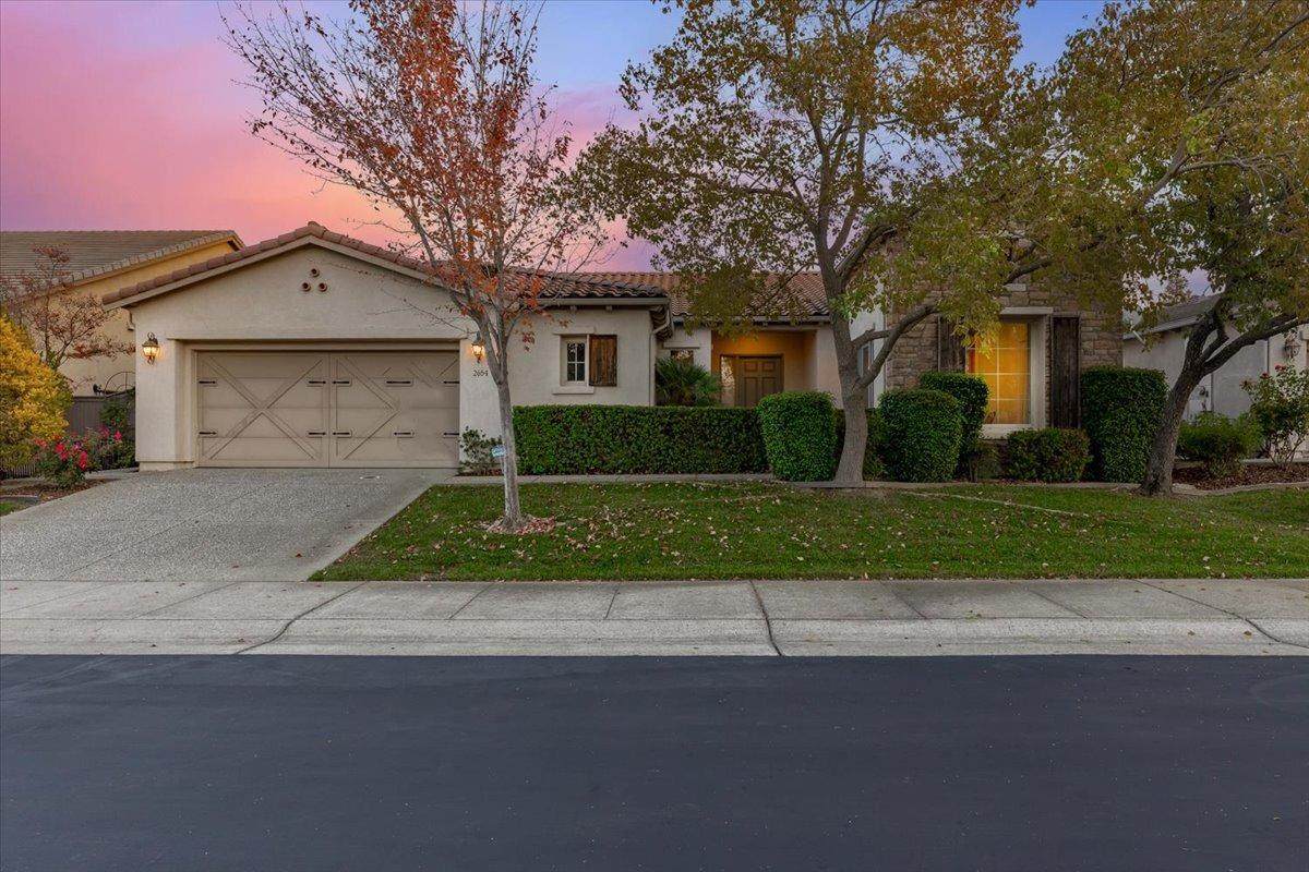 2654 Ingleton Lane - Photo 1
