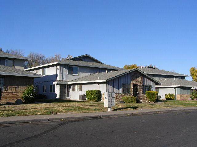4477 La Cresta Way - Photo 1