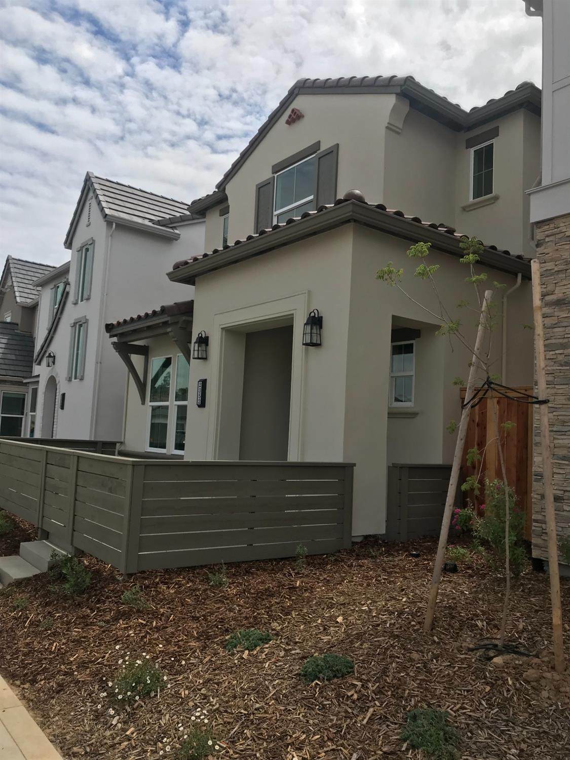 2352 Bronze Star Way - Photo 1