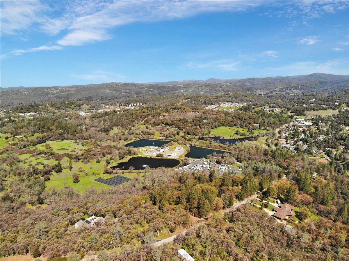 24316 Timber Ridge Drive, Auburn, CA 95602 (MLS 223022770) Live