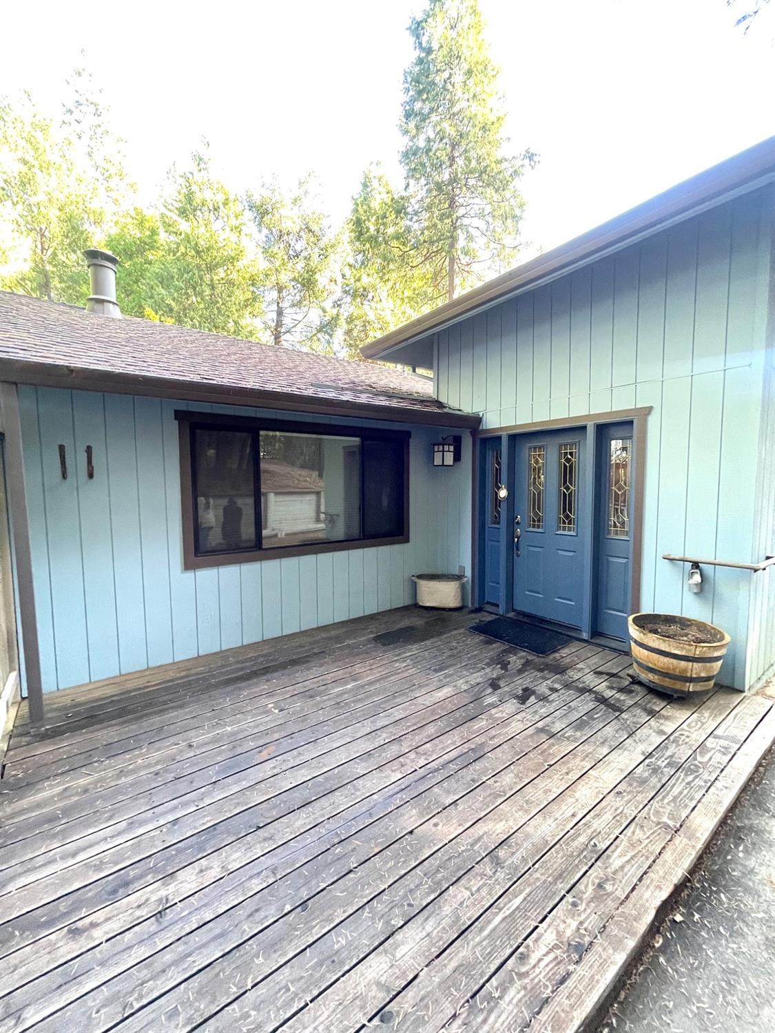 16910 Mckenzie Drive - Photo 1