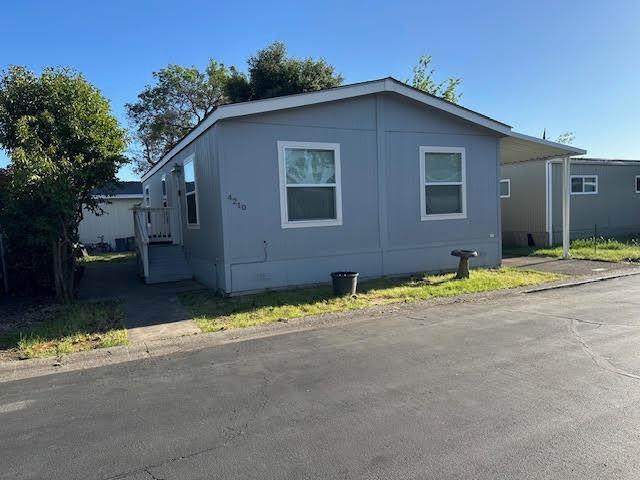 4210 Bunker Hill Lane - Photo 1