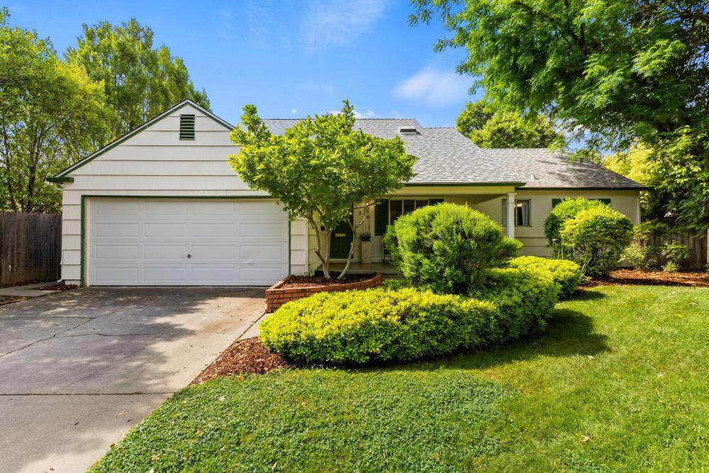 756 Mulberry Lane - Photo 1