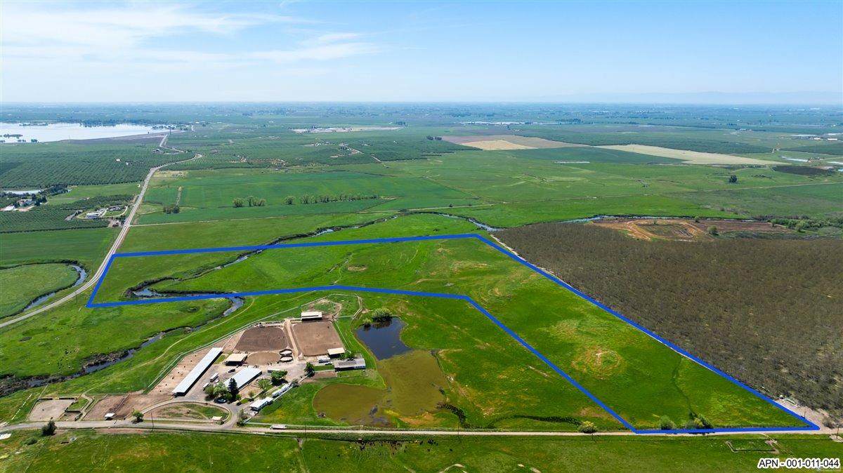 44 26 Mile Road - Photo 1