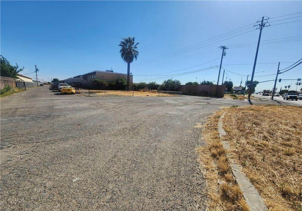 https://bt-photos.global.ssl.fastly.net/sacramento/orig_boomver_1_560850415-2.jpg