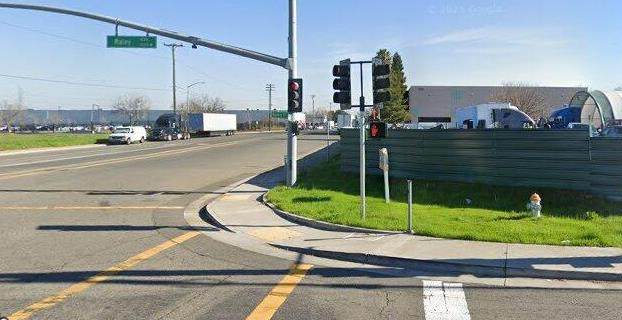 1614 Main Avenue - Photo 1