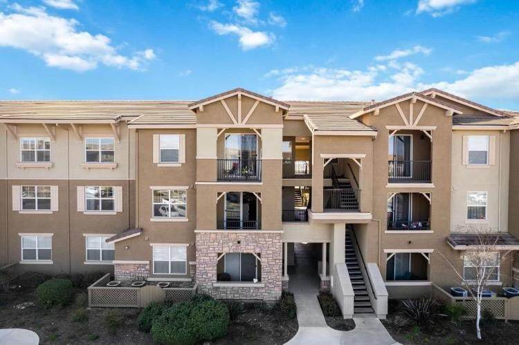 1191 Whitney Ranch Parkway - Photo 1