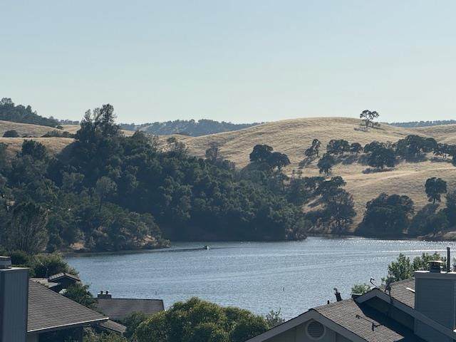 573 Dolores Way - Photo 1