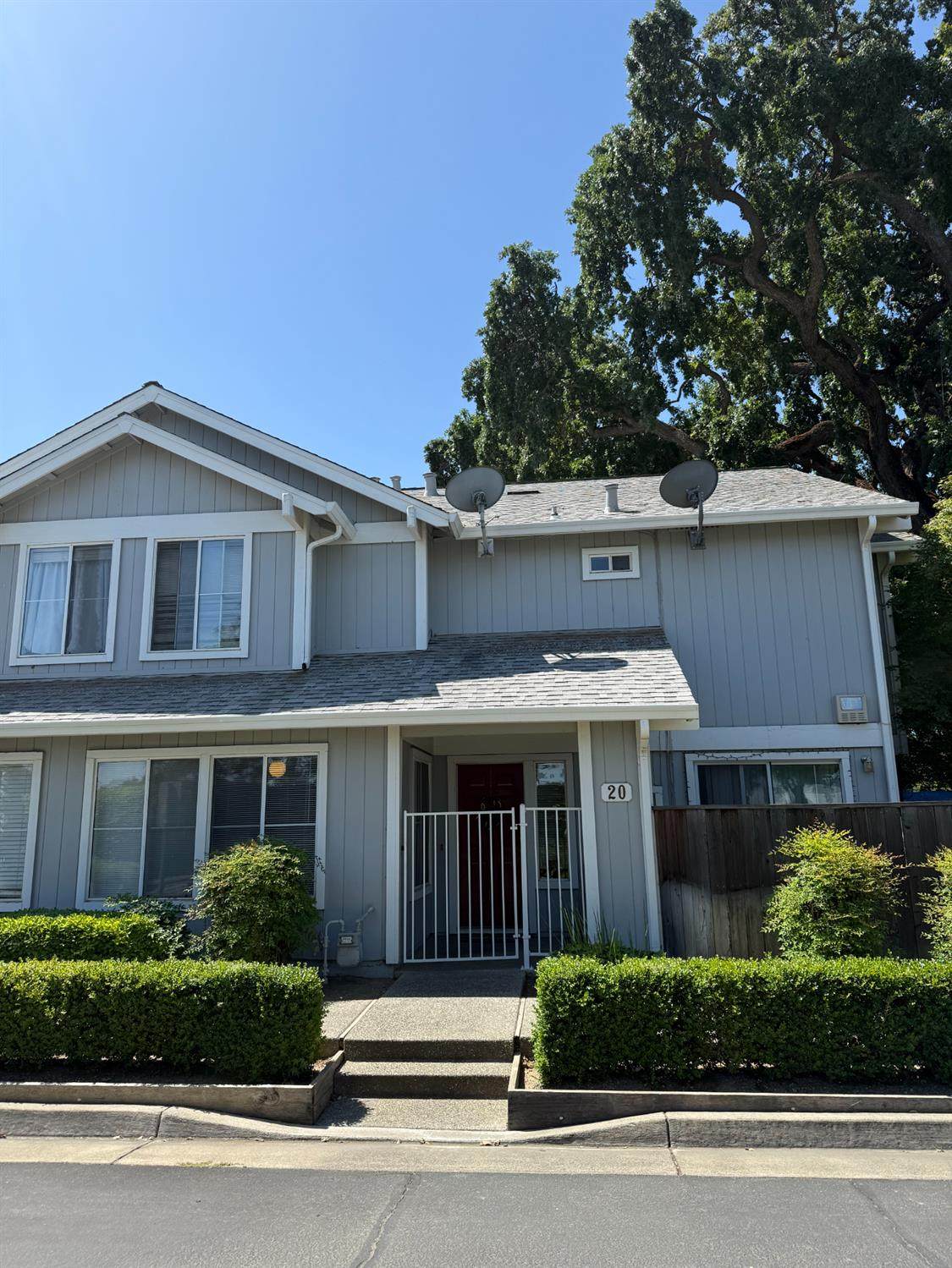 315 N Cottonwood Street - Photo 1