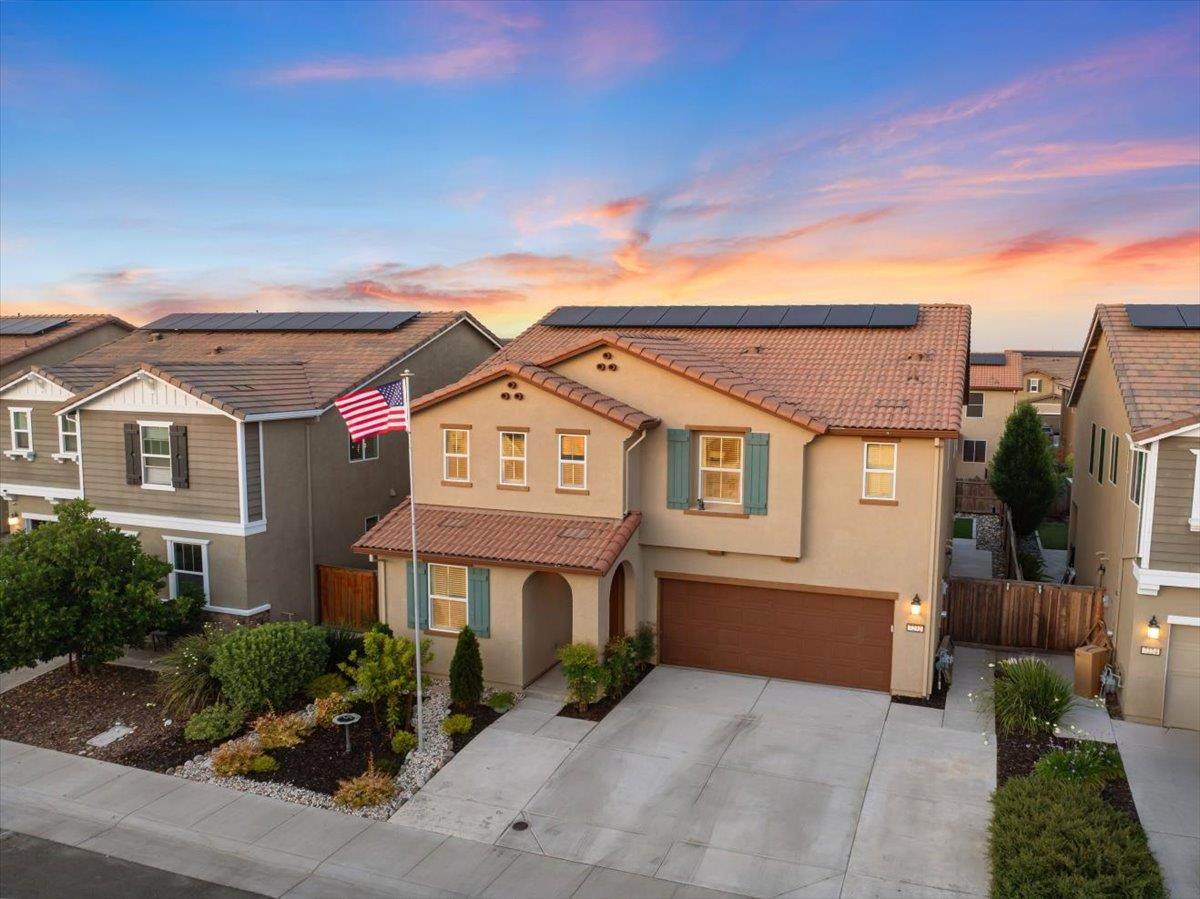 7232 Encore Way - Photo 1