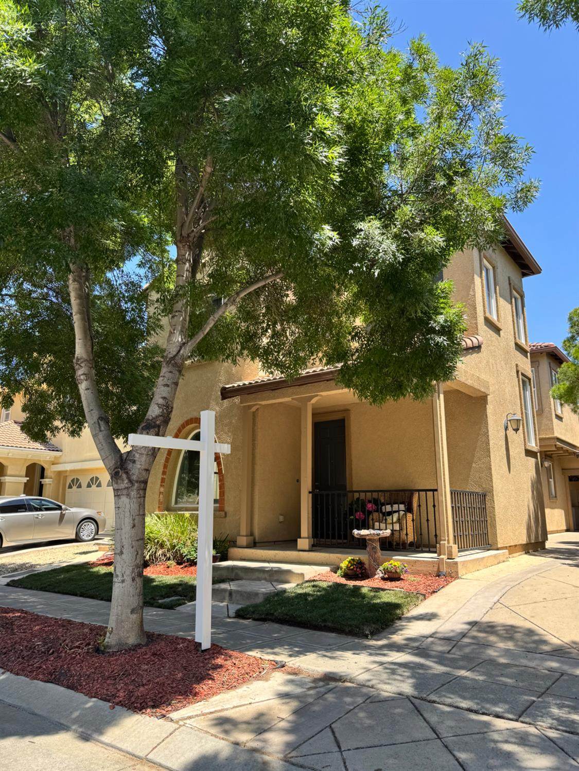 188 Pacifico Street - Photo 1