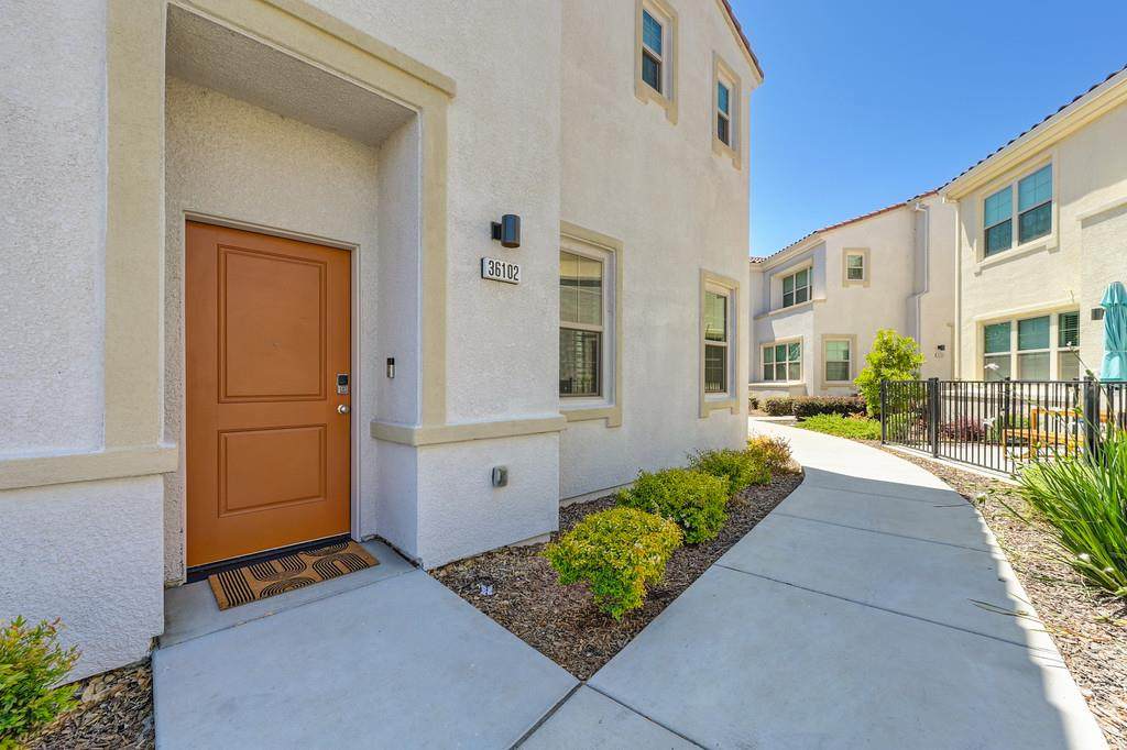 5301 Commerce Way - Photo 1