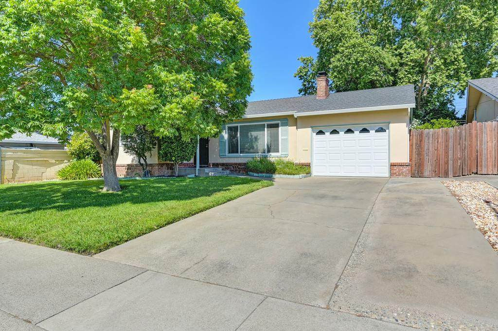 6229 Donnelly Lane - Photo 1