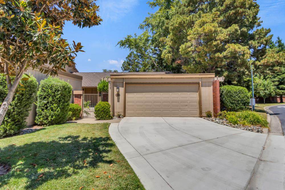 8911 Bluff Lane - Photo 1